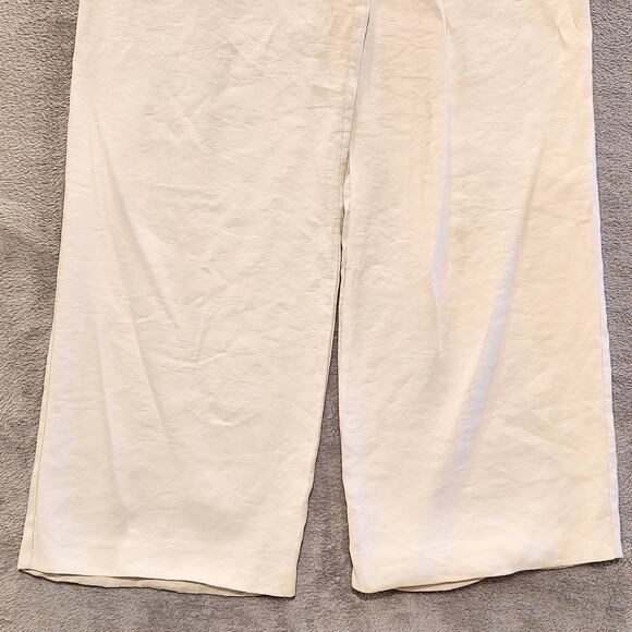 Zara White High Rise Pleated Wide Leg Trousers Size Medium Business Casual - Picture 3 of 13